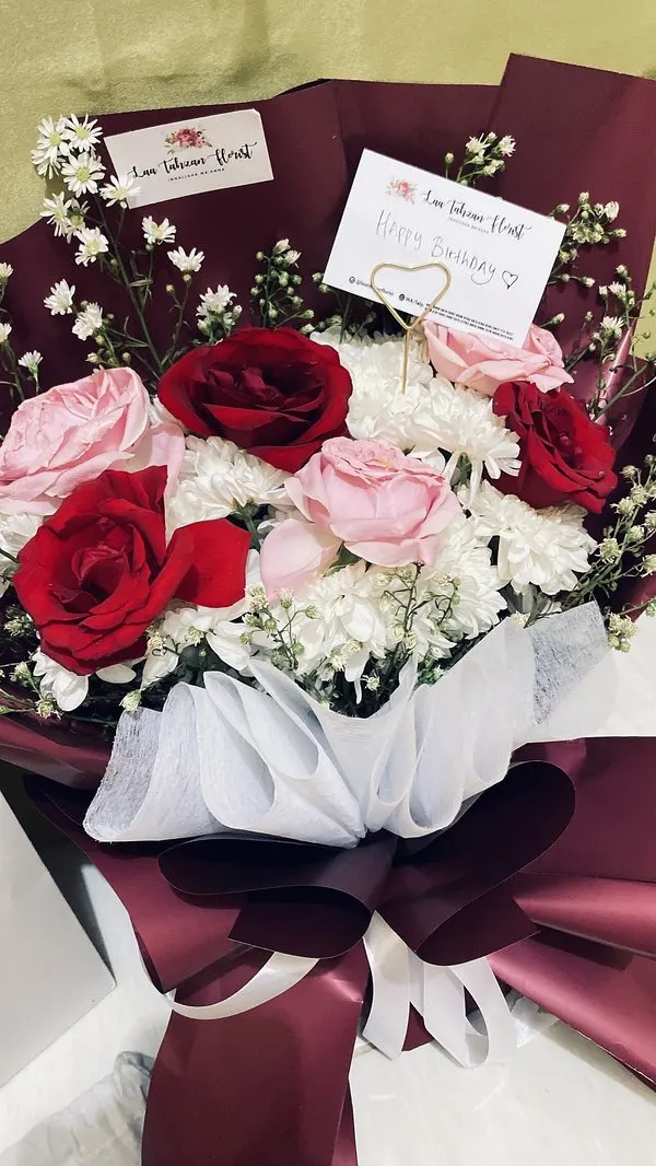 10038-krasivye-pozdravleniya-valentine-svoimi-slovami.html