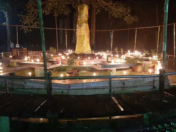 533-prikolnye-pozdravleniya-s-dnem-rozhdeniya-zhenschine-v-proze.html
