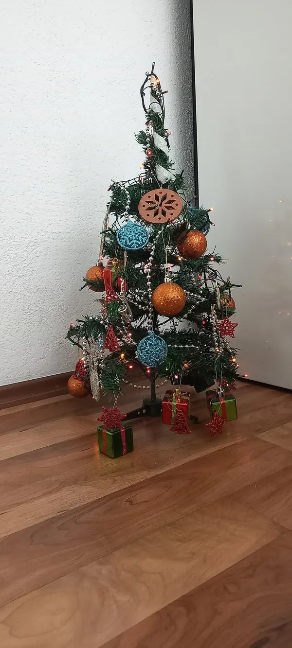 krasivye pozdravleniya tete v stihah